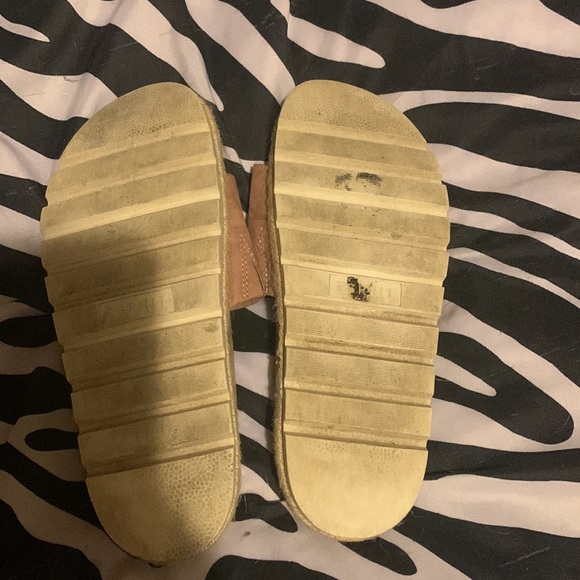 Esprit slides size 7 - Picture 2 of 7